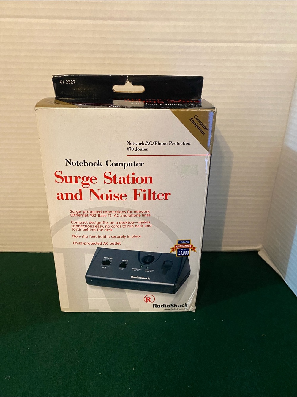 RadioShack 61-2327 Notebook Computer Surge Station And Noise Filter ( C16 )